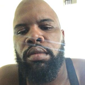 Meet your Posher, Carlos